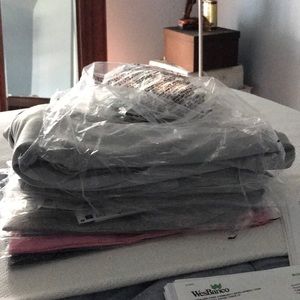 Meet your Posher, Ernest